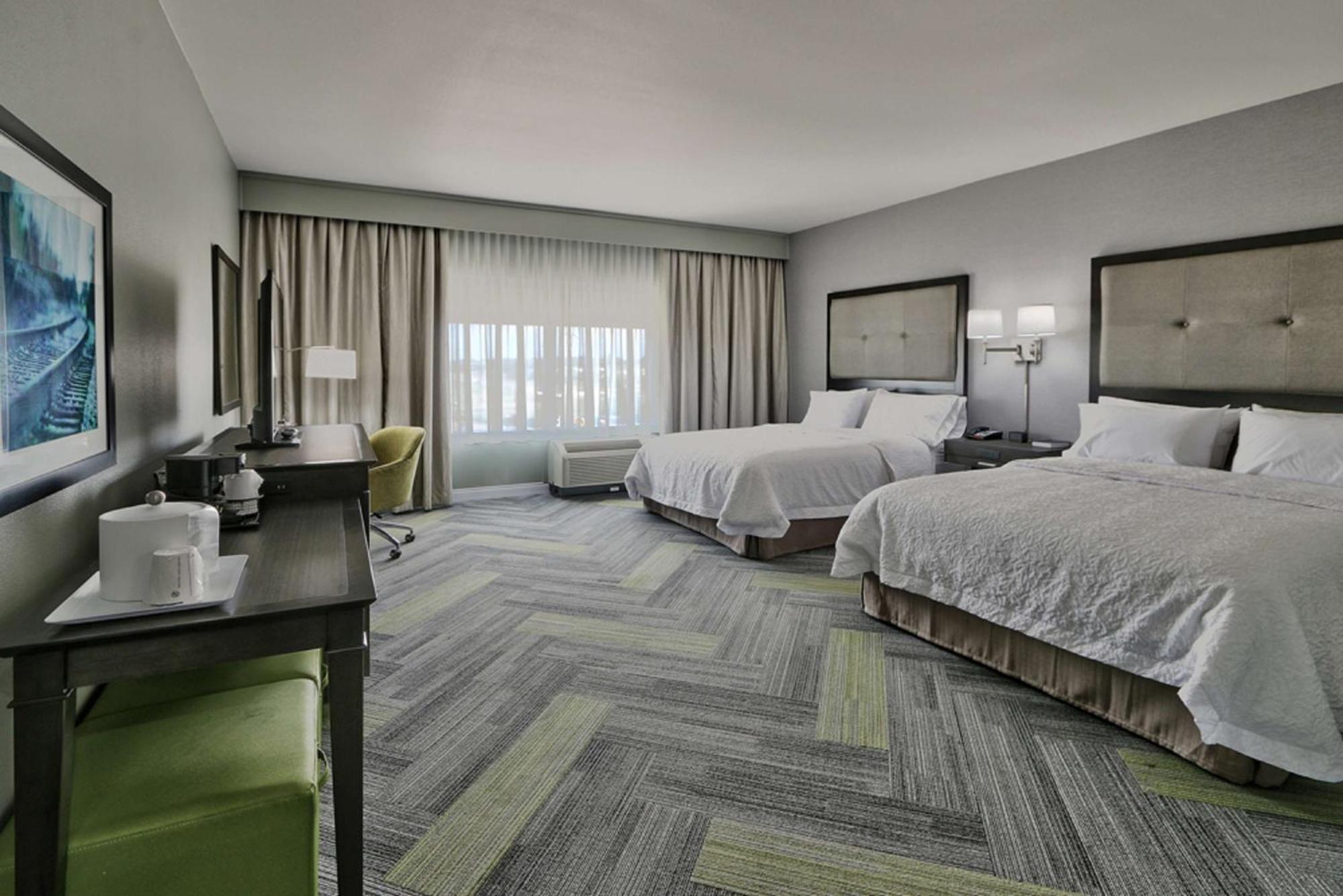 Hampton & Guthrie, Ok Hotel 3*